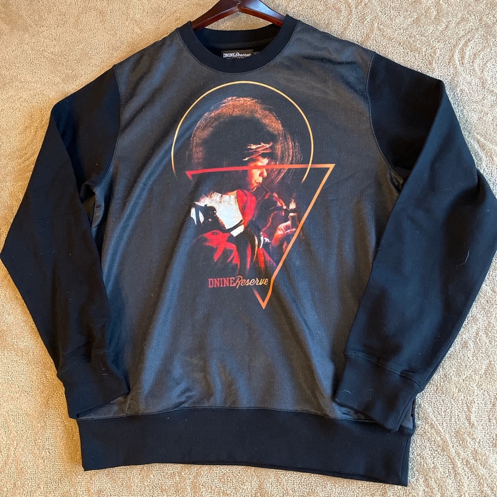 DNINE Reserve sweatshirt.
